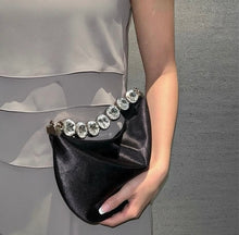 Load image into Gallery viewer, (PRE-ORDER) NOOREA handbag