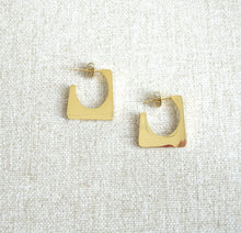 Load image into Gallery viewer, LANA earrings