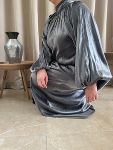 AMINA abaya in grey