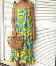 Load image into Gallery viewer, LEXIA dress (Yellow print)