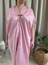 Load image into Gallery viewer, KHAYLA satin kaftan in pink