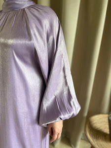 AMINA abaya in lilac